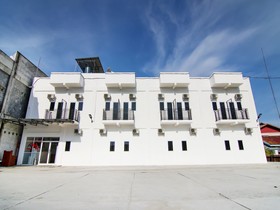 Lewis Dc Guesthouse By Oyo Rooms