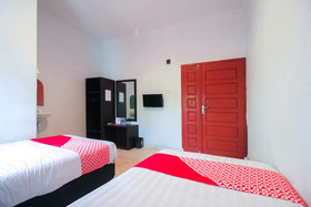 Wisma Sari by OYO Rooms