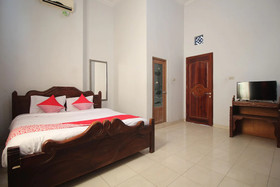 Hotel Lee by OYO Rooms