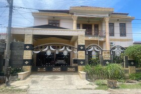 OYO 93502 Homestay Pakmuklis Syariah 2 Near Taman Mini Lhokseumawe
