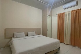 OYO 93502 Homestay Pakmuklis Syariah 2 Near Taman Mini Lhokseumawe