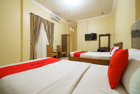 Hotel & Restaurant Sempurna by RedDoorz