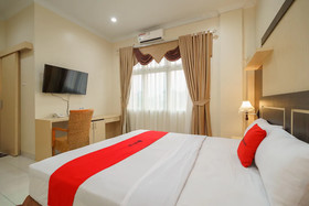 Hotel & Restaurant Sempurna by RedDoorz
