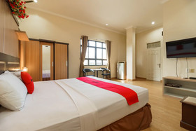 Hotel & Restaurant Sempurna by RedDoorz