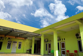 Sherren Guest House by OYO Rooms