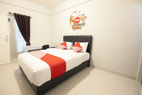 Abc Residence By OYO Rooms