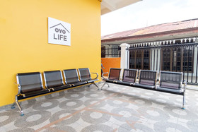 Arista Residence by OYO Rooms