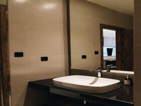 Grand Central Premier