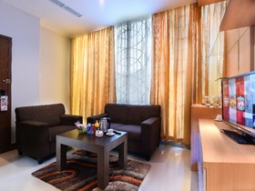Grand Impression Hotel