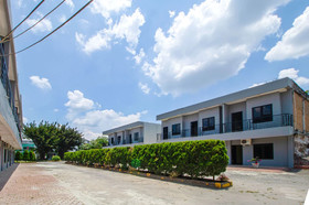 Halay Inn