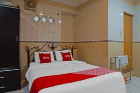 Hotel Binaka Medan by OYO