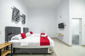 Jabutta Guest House by RedDoorz