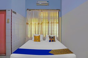 Lida Hotel by OYO
