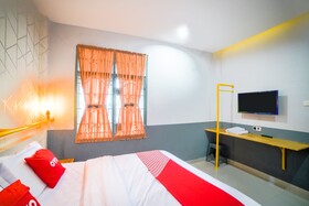 Millenium Inn 2 by OYO