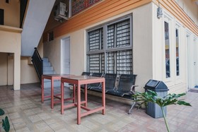 Modiste Kost by RedDoorz