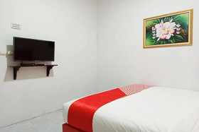 Os Residence by OYO Rooms