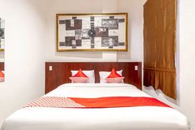Os Residence by OYO Rooms