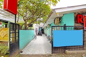 OYO 91303 Puri Dennis