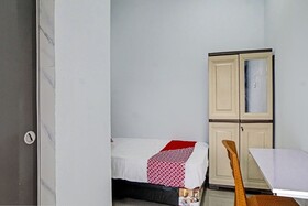 Planet Guest House Syariah By OYO