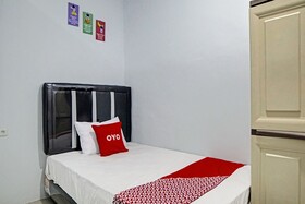 Planet Guest House Syariah By OYO