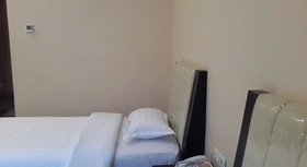 Raz Hotel and Convention
