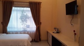 Raz Hotel and Convention