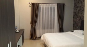 Raz Hotel and Convention