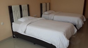 Raz Hotel and Convention