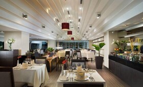 Santika Premiere Dyandra Hotel & Convention Medan