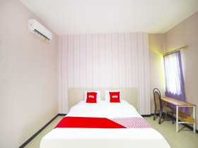 Sg Premium Guest House By Oyo Rooms