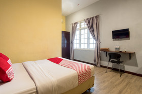 Wisma Sudirman By OYO Rooms