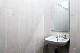 Baba Guest House by OYO Rooms