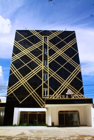Fahira Hotel Syariah Padang