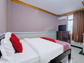 Hotel O Padang City Center Near Gunung Padang