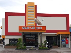 Grand Sari