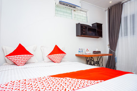 Guesthouse Syariah Nelvi