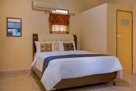 Harland Guesthouse by OYO Rooms