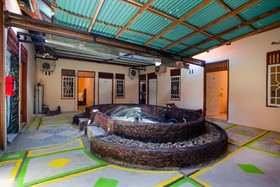 Harland Guesthouse by OYO Rooms