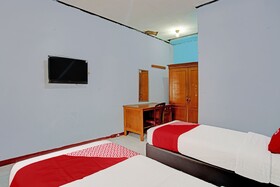 Maqomi Homestay Syariah by OYO