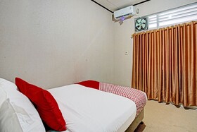 Maqomi Homestay Syariah by OYO