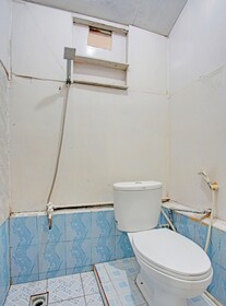 Maqomi Homestay Syariah by OYO