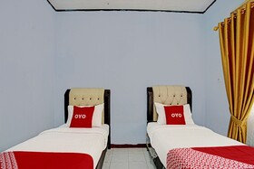 Maqomi Homestay Syariah by OYO