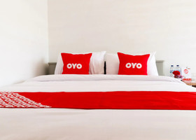 Monalisa Residence And Cafe by OYO Rooms