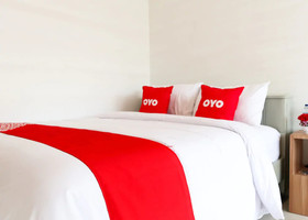 Monalisa Residence And Cafe by OYO Rooms