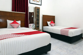 Penginapan Eby by OYO Rooms
