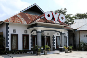 Penginapan Eby by OYO Rooms