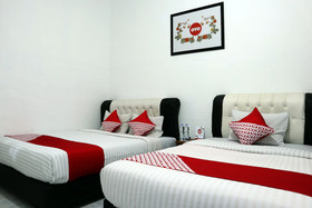 Penginapan Eby by OYO Rooms