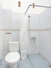 Pondok Amak Syariah By OYO