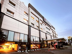 Premier Basko Hotel Padang