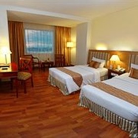 Rocky Plaza Hotel Padang